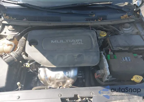 2015 Chrysler 200 Limited z USA, uszkodzony, nr VIN 1C3CCCAB2FN590692